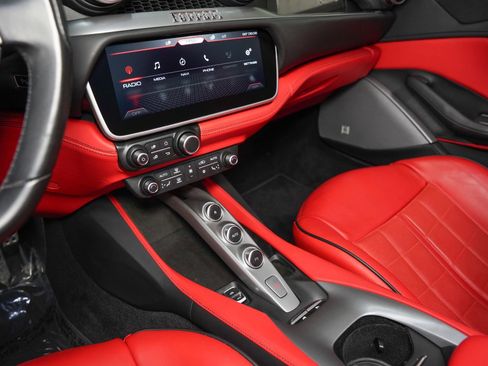 Used 2022 Ferrari Portofino M image 43