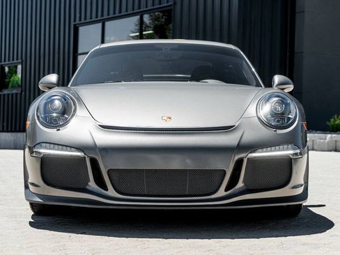 Used 2014 Porsche 911 GT3 RWD image 4