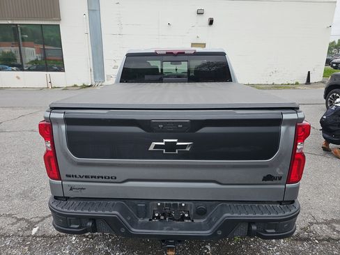 Used 2023 Chevrolet Silverado 1500 ZR2 w/ ZR2 Bison Edition AWD/4WD image 5