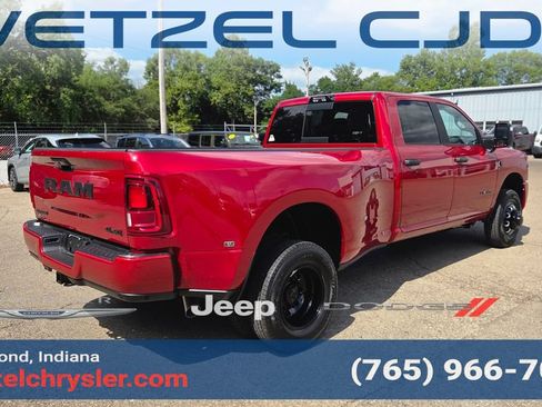 New 2026 RAM 3500 Big Horn AWD/4WD image 7