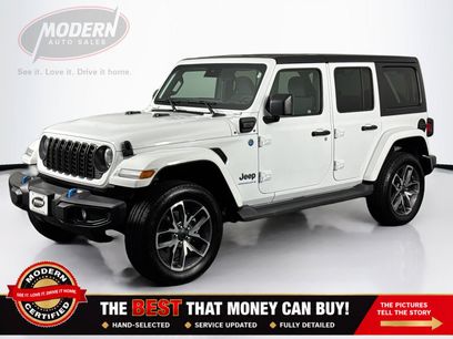 Used 2024 Jeep Wrangler Unlimited w/ Convenience Group