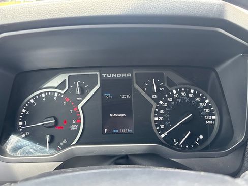Used 2025 Toyota Tundra SR5 w/ SR5 Convenience Package AWD/4WD image 25