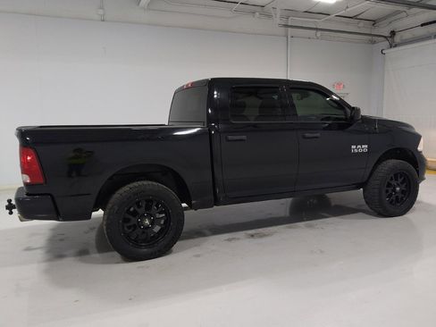 Used 2015 RAM 1500 Express AWD/4WD image 10