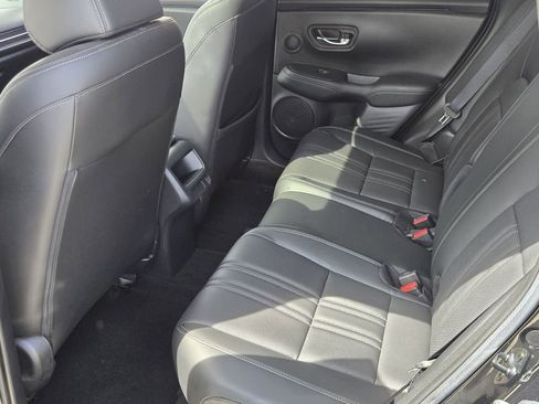 Certified 2024 Honda HR-V EX-L image 10