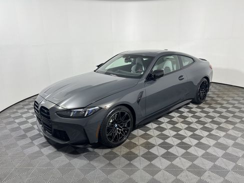 Used 2025 BMW M4 Competition w/ Executive Package RWD image 9