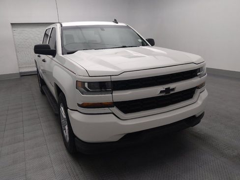 Used 2018 Chevrolet Silverado 1500 Custom w/ Custom Value Package image 14