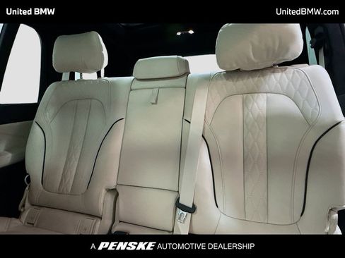 Certified 2026 BMW X7 xDrive40i AWD/4WD image 13