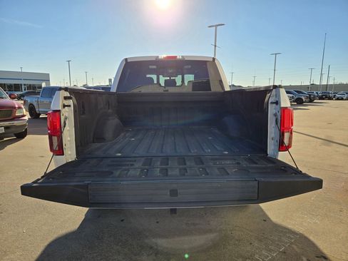 Used 2018 Ford F150 Lariat w/ Equipment Group 502A Luxury image 30