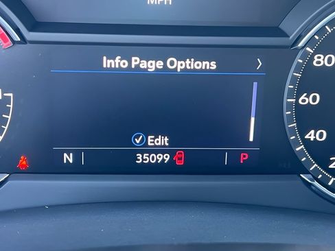 Certified 2023 Cadillac XT4 Luxury w/ Cold Weather Package FWD image 20