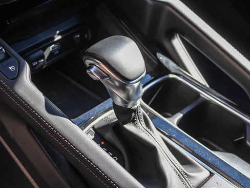 Used 2024 Kia Telluride SX Prestige image 26