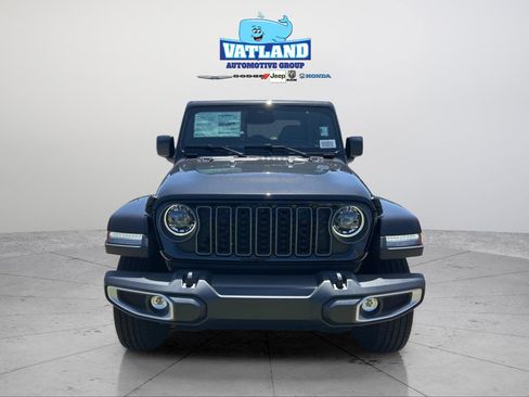 New 2026 Jeep Gladiator Sport AWD/4WD image 21