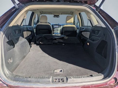 Used 2020 Ford Edge SEL w/ Convenience Package image 9