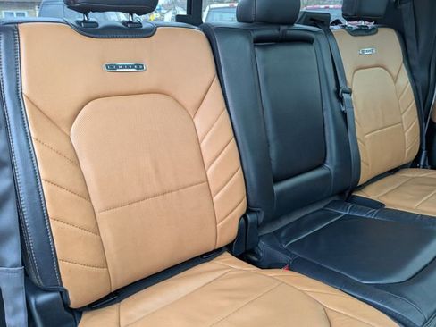 Used 2016 Ford F150 Limited w/ Trailer Tow Package image 13