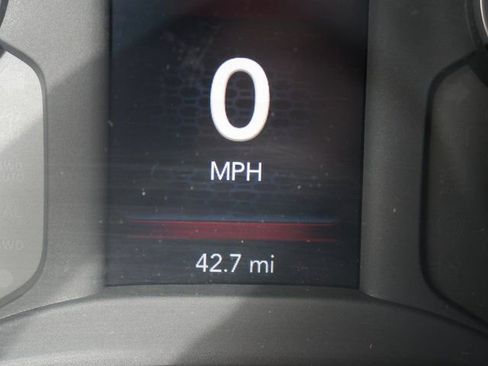 Used 2024 RAM 2500 Tradesman w/ Convenience Group image 19