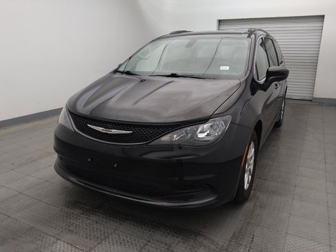 Used 2021 Chrysler Voyager Lxi FWD image 15