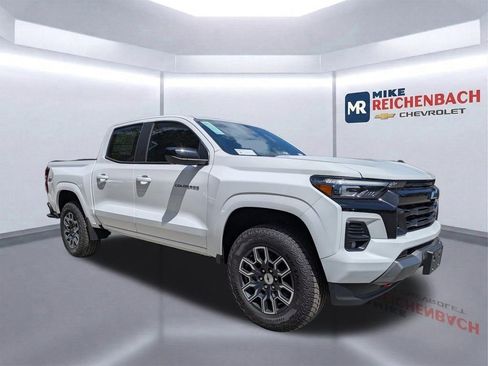 New 2026 Chevrolet Colorado Z71 w/ Technology Package AWD/4WD image 2