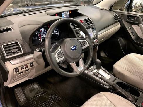 Used 2018 Subaru Forester 2.5i Premium AWD/4WD image 14