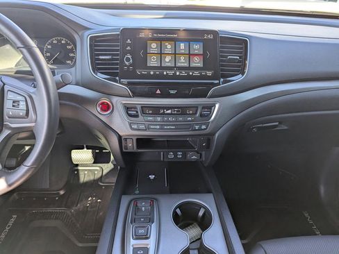 Used 2024 Honda Ridgeline RTL image 12