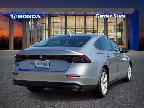 Certified 2023 Honda Accord LX image 3