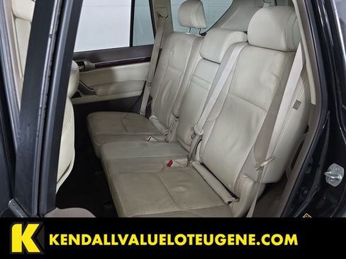 Used 2014 Lexus GX 460 w/ Premium Package AWD/4WD image 20