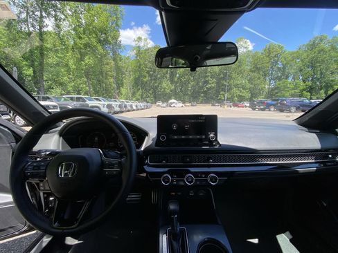 Used 2023 Honda Civic Sport image 22