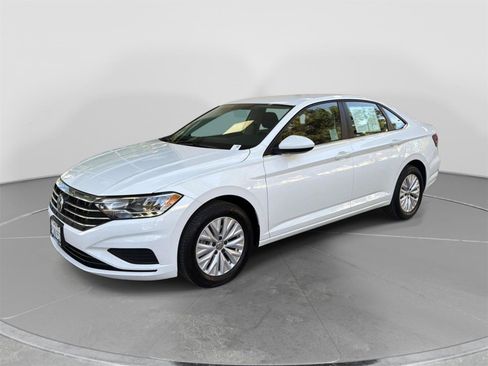Used 2019 Volkswagen Jetta S w/ Driver Assistance Package FWD image 1