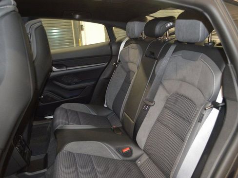 New 2025 Porsche Taycan 4 AWD/4WD image 37