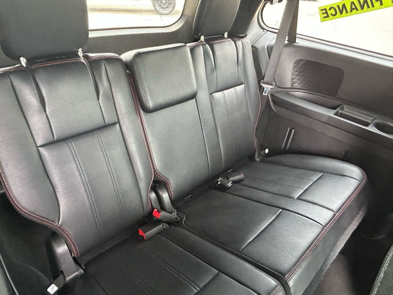 Used 2018 Dodge Grand Caravan GT FWD image 13
