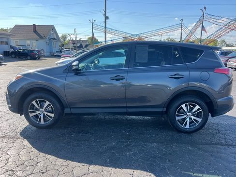 Used 2018 Toyota RAV4 Adventure image 4
