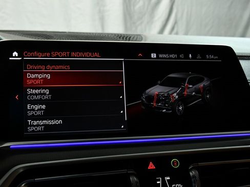 Used 2023 BMW X6 xDrive40i w/ M Sport Package image 30