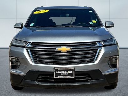 Used 2023 Chevrolet Traverse LT