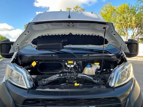 Used 2023 RAM ProMaster 2500 image 27