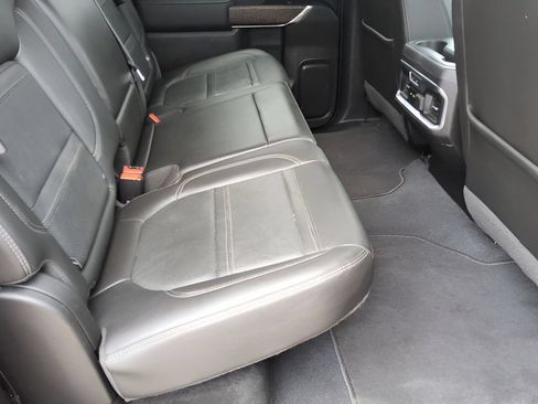 Used 2019 GMC Sierra 1500 Denali w/ Denali Ultimate Package AWD/4WD image 37