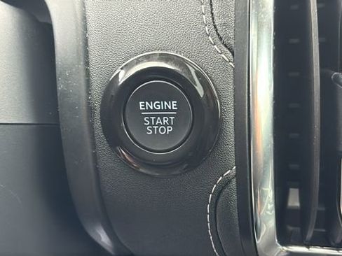 Used 2025 Ford Expedition Platinum AWD/4WD image 13