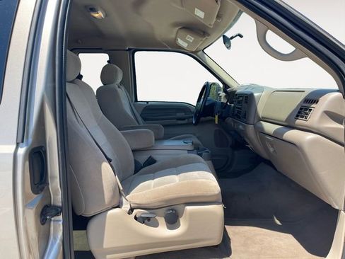 Used 2002 Ford F350 XLT AWD/4WD image 15