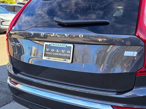 Used 2023 Volvo XC90 T8 Ultimate w/ Protection Package Premier AWD/4WD image 16