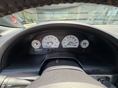 Used 2003 Ford Thunderbird RWD image 14