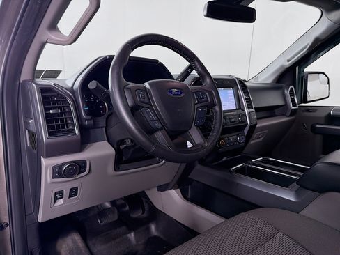 Used 2019 Ford F150 XLT w/ Equipment Group 302A Luxury image 10