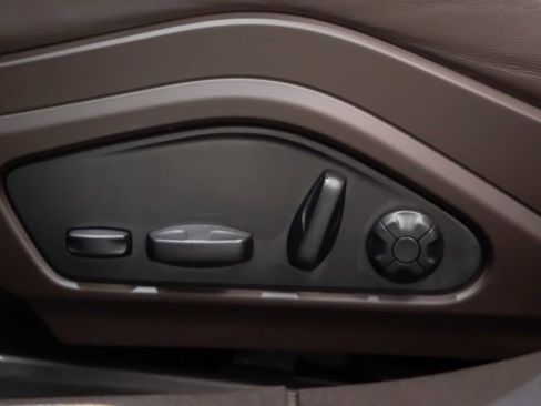 Certified 2024 Porsche Panamera 4 image 25