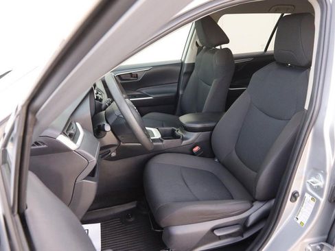 Certified 2024 Toyota RAV4 LE AWD/4WD image 8
