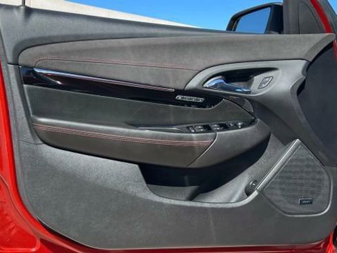 Used 2015 Chevrolet SS image 12