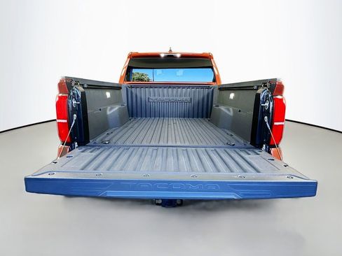 Used 2025 Toyota Tacoma TRD Off-Road image 25