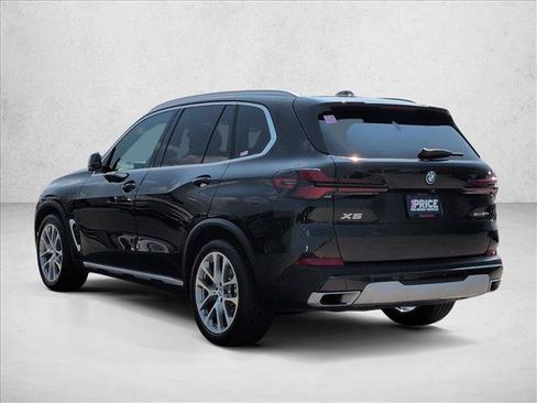 Used 2026 BMW X5 xDrive50e AWD/4WD image 8