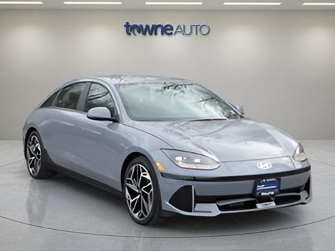 Used 2023 Hyundai Ioniq 6 SEL image 7