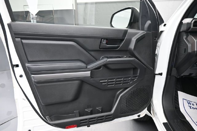 Used 2024 Toyota Tacoma SR5 RWD image 9