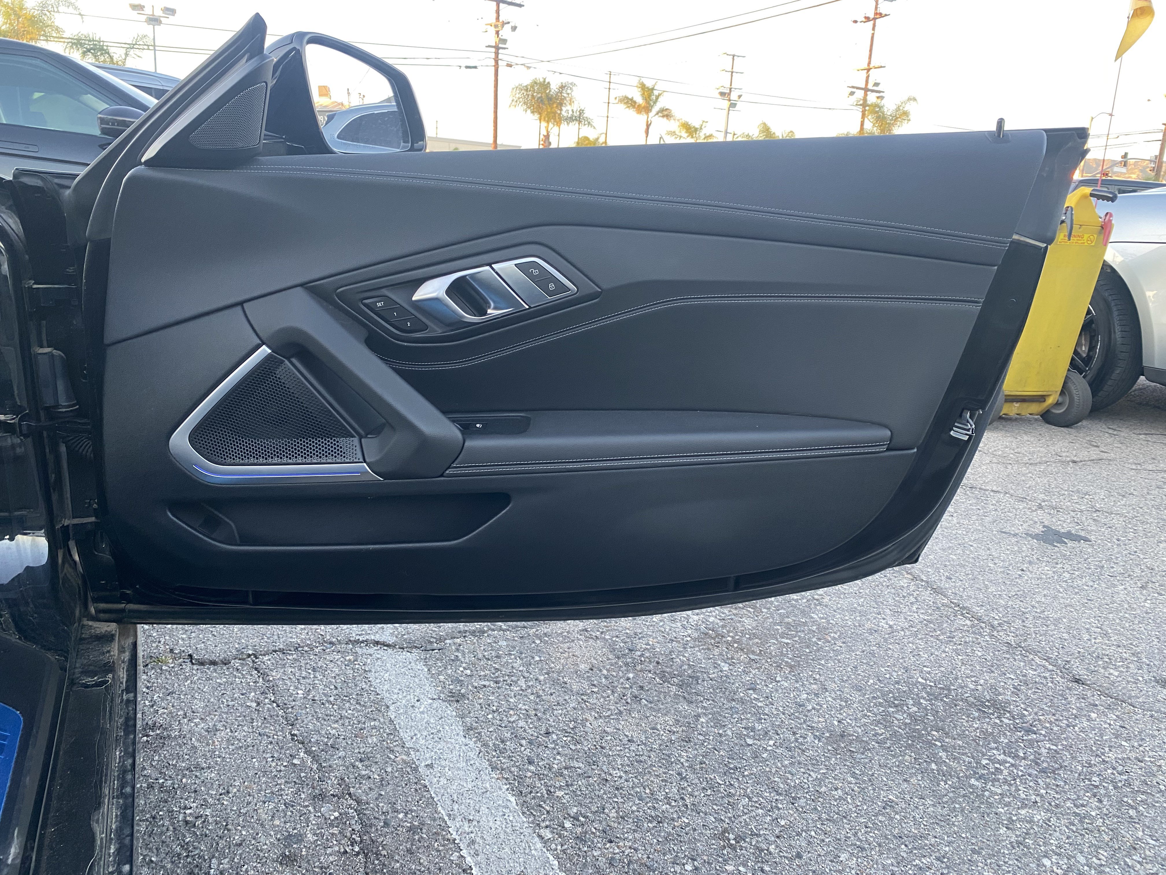 Used 2019 BMW Z4 sDrive30i w/ M Sport Package RWD image 18