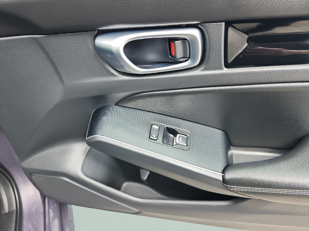 Used 2022 Honda Civic Sport Touring image 25