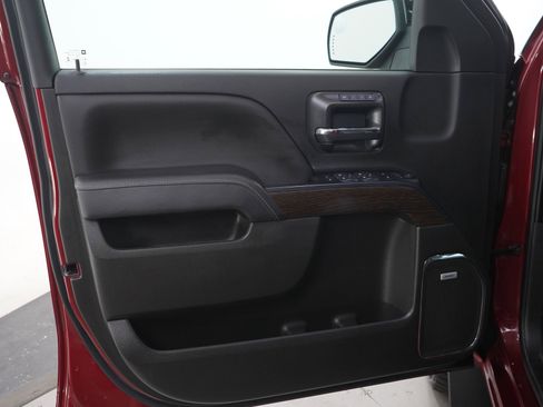 Used 2018 GMC Sierra 1500 Denali AWD/4WD image 19