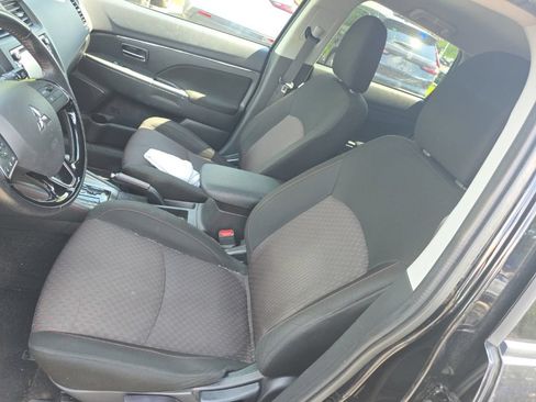 Used 2018 Mitsubishi Outlander Sport AWD image 9
