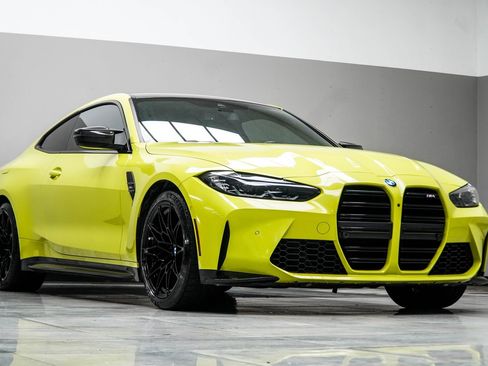 Used 2024 BMW M4 Coupe w/ Executive Package RWD image 8
